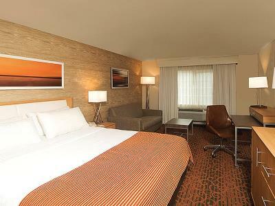 San Antonio-downtown/market Square, An Ihg San Antonio